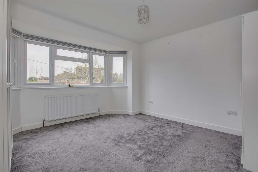 19 Verney Avenue, HP12 3 ND (LOW RES)-3.jpg