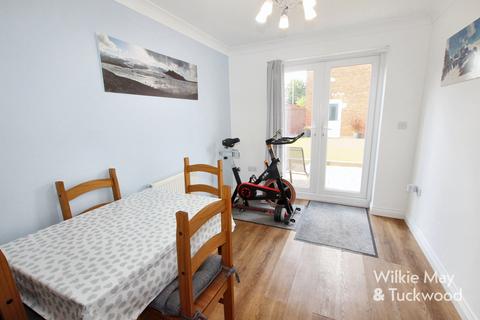 3 bedroom end of terrace house for sale, Meadowlands Avenue, Bridgwater TA6