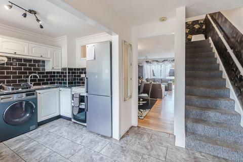 6 Gladeside, Bar Hill, Cambridge, CB23 8DY