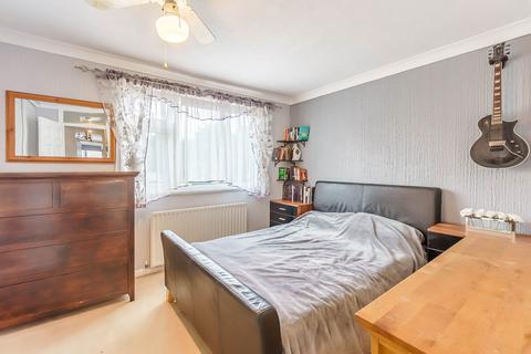 6 Gladeside, Bar Hill, Cambridge, CB23 8DY