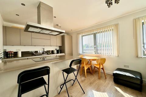 2 bedroom apartment to rent, Allcroft Road, Kentish Town