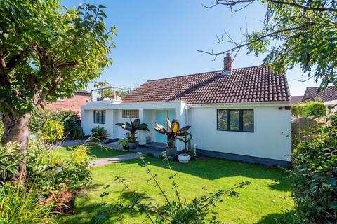 3 bedroom detached bungalow for sale, Parkgate, Knutsford