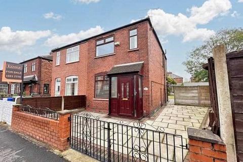 2 bedroom semi-detached house for sale, 2 Easton Road, Droylsden M43 6NH