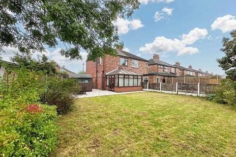 2 bedroom semi-detached house for sale, 2 Easton Road, Droylsden M43 6NH