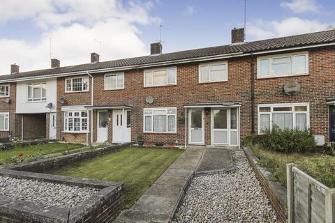 3 bedroom terraced house for sale, Hawkins Road, Crawley, West Sussex. RH10 5NN