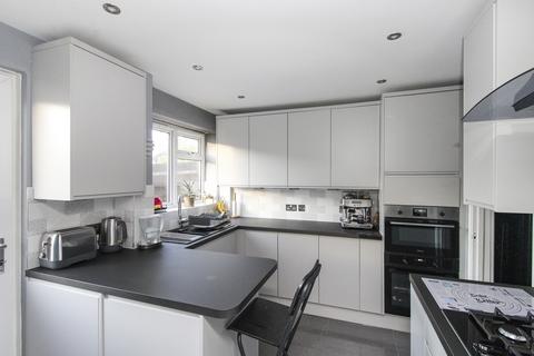 3 bedroom terraced house for sale, Hawkins Road, Crawley, West Sussex. RH10 5NN