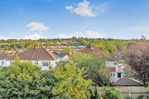 4 bedroom semi-detached house for sale, Nutfield Road, Coulsdon CR5