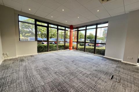 Office to rent, Unit 9 Albany Park, Cabot Lane, Poole, BH17 7BX