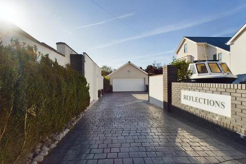 5 bedroom detached house for sale, Hutchwns Close, Porthcawl CF36