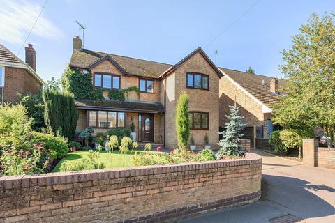 4 bedroom detached house for sale, High Street, Flitton, MK45