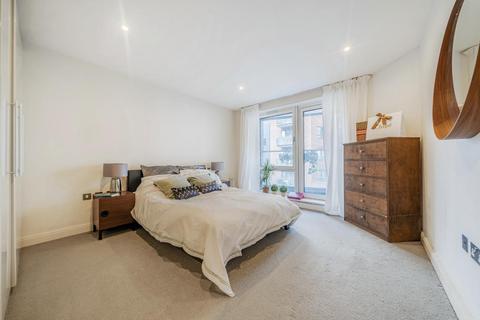 2 bedroom flat for sale, Glasshouse Yard, Clerkenwell