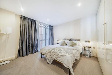 2 bedroom flat for sale, Glasshouse Yard, Clerkenwell