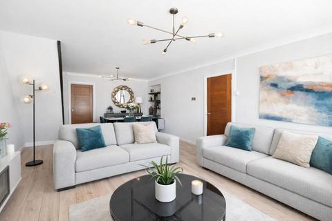 undefined, Plantation Gardens, Leeds LS17