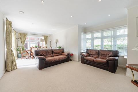 4 bedroom detached house for sale, Mulberry Way, Ashtead KT21