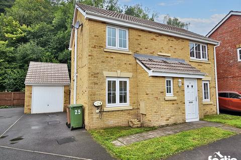 3 bedroom house for sale, Coed Celynen Drive, ,