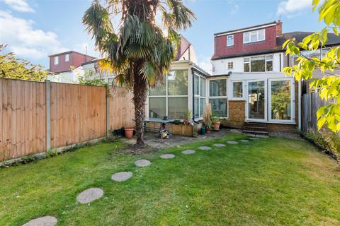 37 The Drive, Morden, SM4 6DH