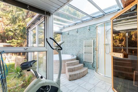 37 The Drive, Morden, SM4 6DH