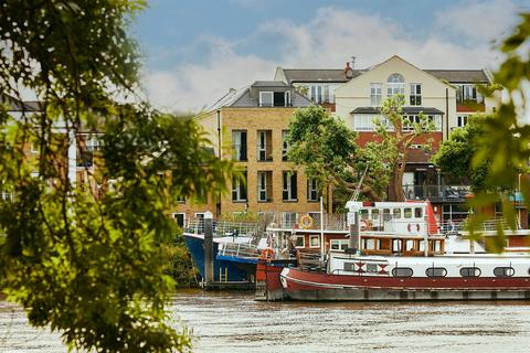 2 bedroom apartment for sale, Windows on the River, Chiswick, W4