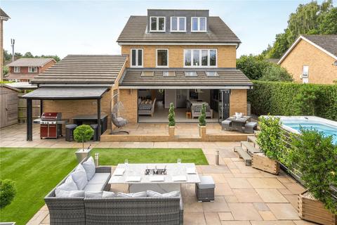 4 bedroom detached house for sale, Cedar Drive, Sunningdale, Berkshire, SL5