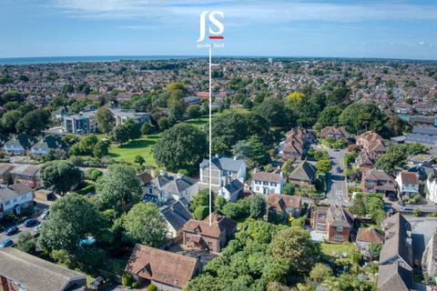 3 bedroom detached house for sale, The Old Fig Garden Bishops Close, Tarring, West Sussex, BN14