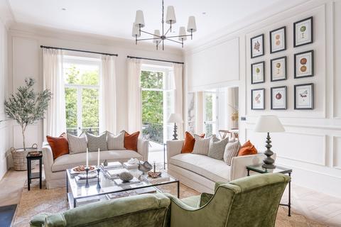 3 bedroom flat for sale, Queen's Gate, London SW7