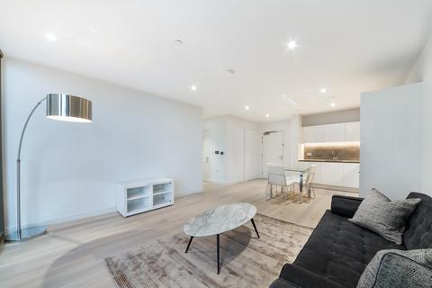 1 bedroom apartment to rent, Commodore House, Royal Wharf, London, E16