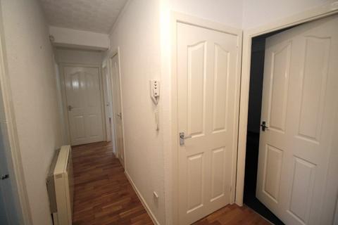 2 bedroom flat to rent, 3 Fiddoch Court, Newmains, ML2 9DT