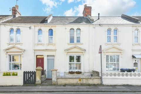 2 bedroom terraced house for sale, Gloucester Road, Trowbridge