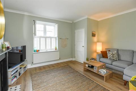 2 bedroom terraced house for sale, Gloucester Road, Trowbridge