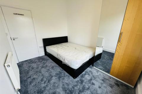 1 bedroom in a house share to rent, BPC00534 Church View, Hanham Road, Kingswood, BS15