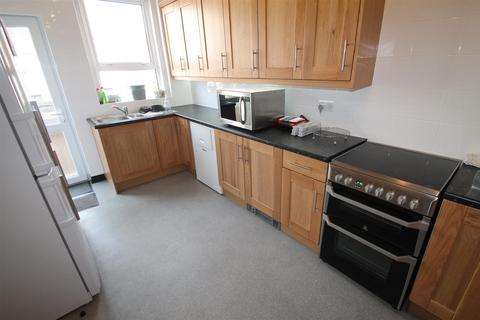 1 bedroom in a house share to rent, BPC00534 Church View, Hanham Road, Kingswood, BS15