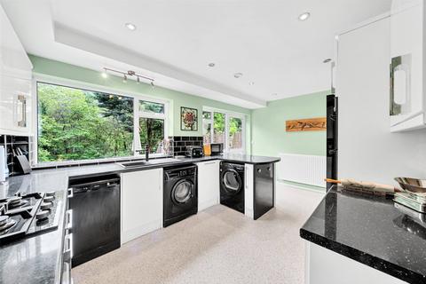 5 bedroom semi-detached house for sale, Eden Road, Bexley, DA5