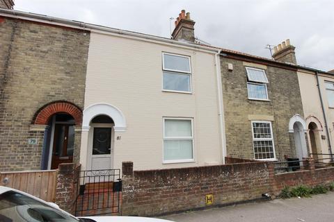 3 bedroom terraced house to rent, Stradbroke Road, Pakefield