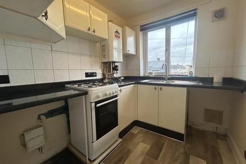 1 bedroom flat to rent, Orchard Head Lane, Pontefract