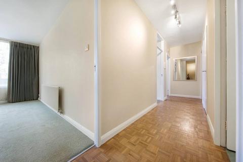 2 bedroom flat to rent, Keswick Road, East Putney, London, SW15