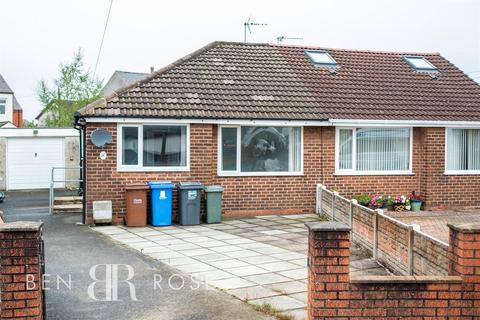 2 bedroom semi-detached bungalow for sale, Claytongate, Coppull, Chorley