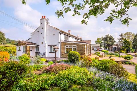 3 bedroom semi-detached house for sale, Highfield Crescent, Meltham, Holmfirth, West Yorkshire, HD9