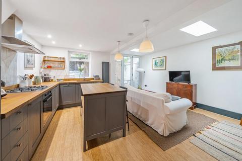 1 bedroom flat for sale, Southolm Street, Battersea