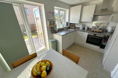 3 bedroom semi-detached house for sale, Gainey Gardens, Chippenham