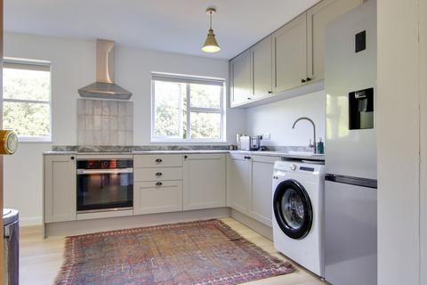 1 bedroom apartment for sale, Spartina Drive, Lymington, SO41