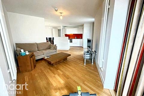 2 bedroom apartment for sale, Highcross Lane, Leicester