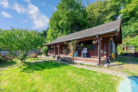 3 bedroom detached house for sale, Valley Lane, Culverstone, Kent