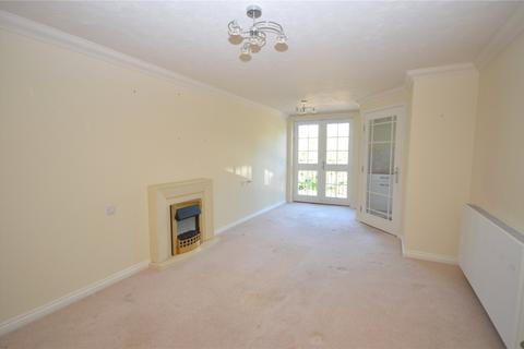 1 bedroom apartment for sale, Longbridge, Farnham, Surrey, GU9