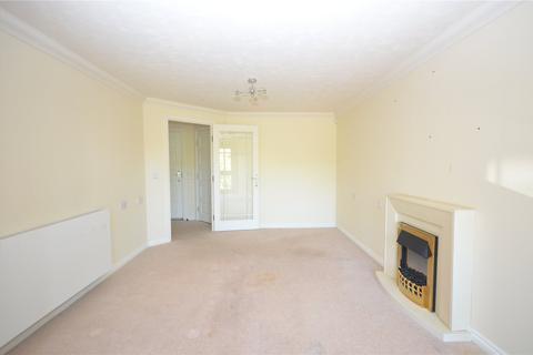 1 bedroom apartment for sale, Longbridge, Farnham, Surrey, GU9