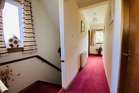 9 Douglas Crescent, Gelston, Castle Douglas, DG7 1SJ