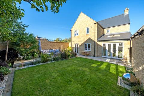 4 bedroom detached house for sale, Clare Place, Witney, Oxfordshire