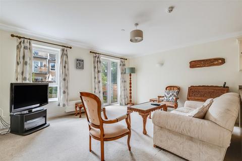 2 bedroom apartment for sale, Valley Drive, Ilkley LS29