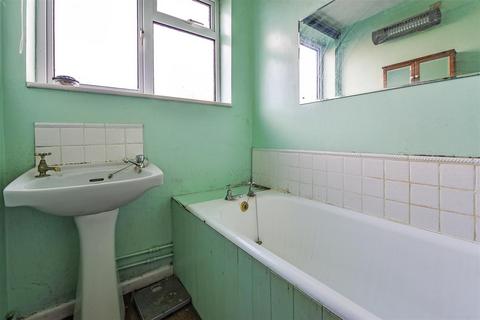 3, Pearl Houses Andover Road, Ludgershall, Andover, SP11 9ND