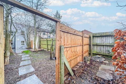 2 bedroom terraced house for sale, Southend Road, Hockley SS5