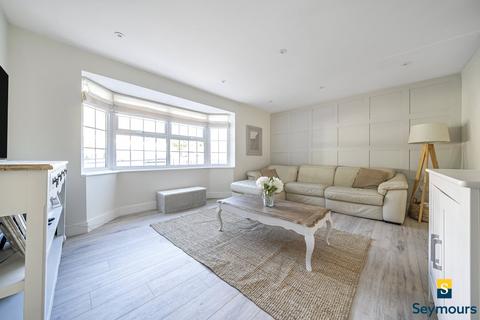23 Lyons Drive, Guildford, GU2 9YP